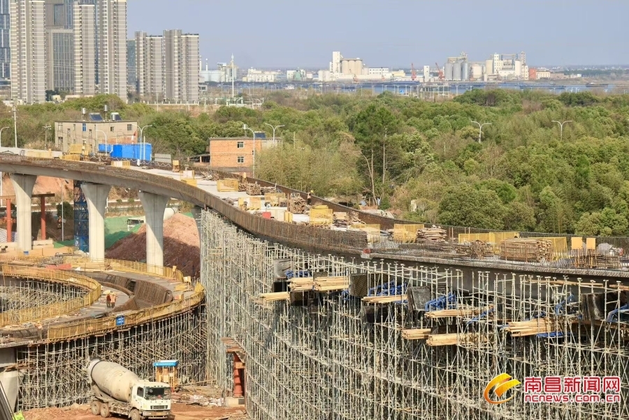 南昌金山大道立交计划11月底全部建成并具备通车条件