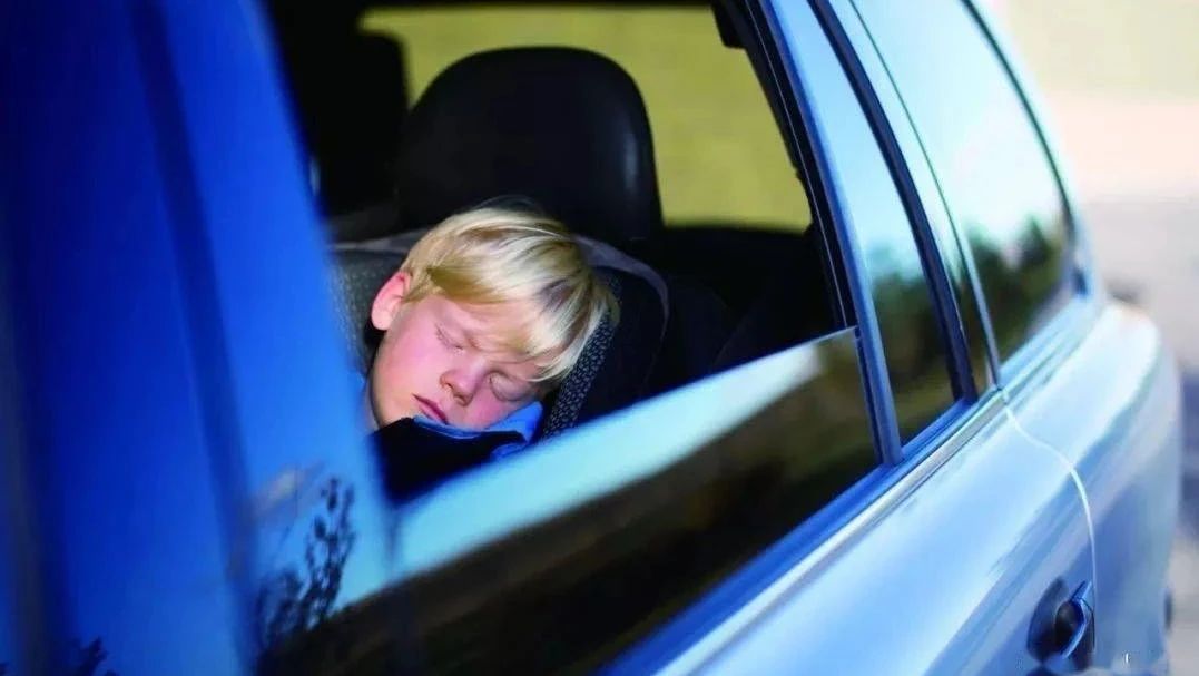 为什么我们在乘车时容易睡着？