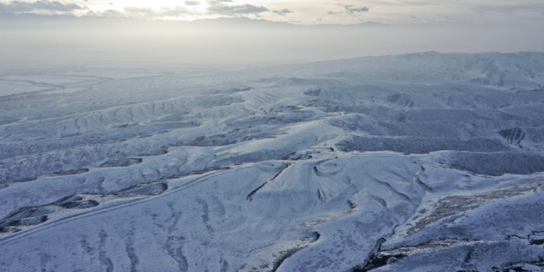 《大地凝视》之一雪景 王伟拍摄