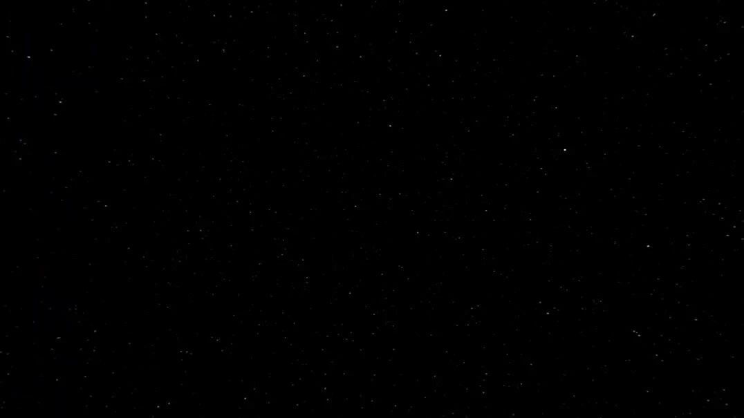 地球和月球之间能容纳所有行星吗？这就是答案