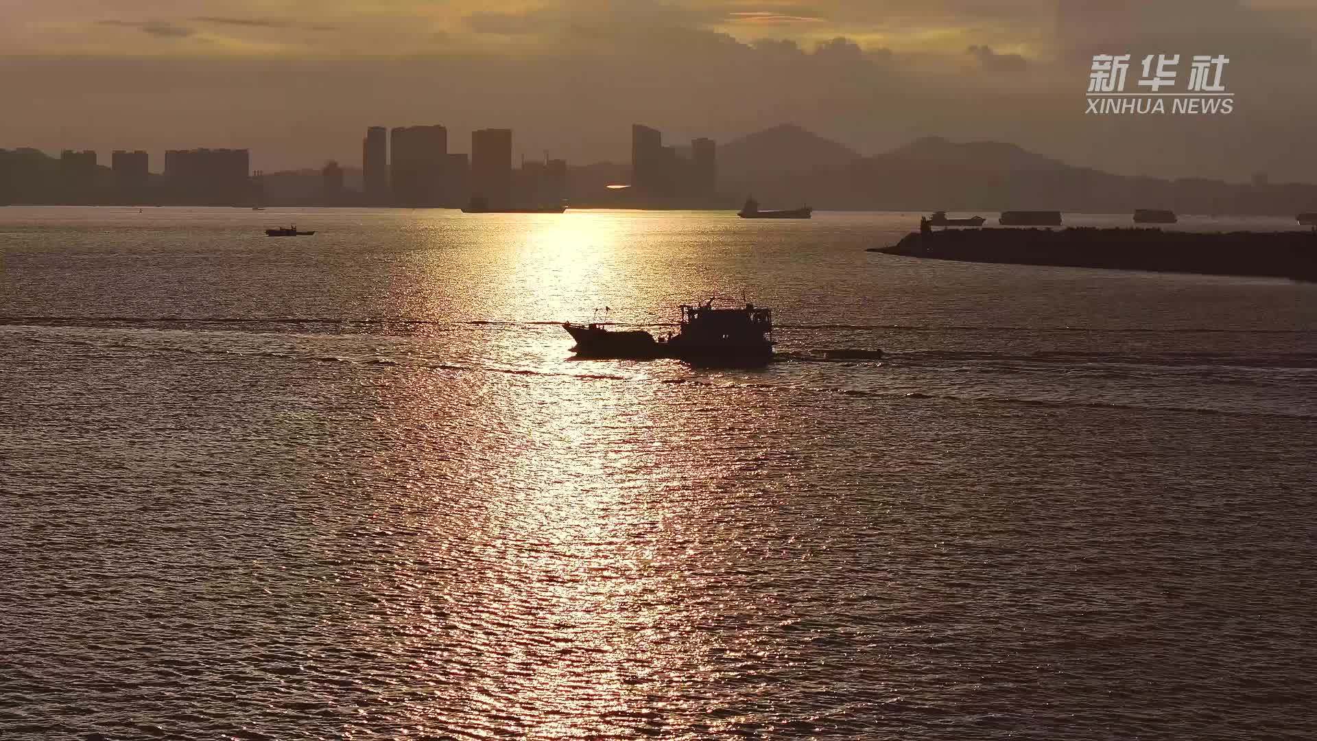 瞰中国｜浮光跃金 余霞成绮