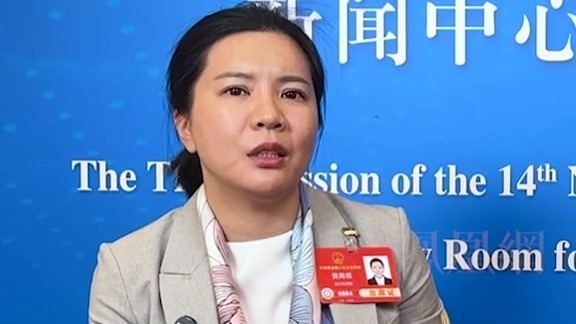 黄美媚代表：建议全面推进家庭过期药品回收工作