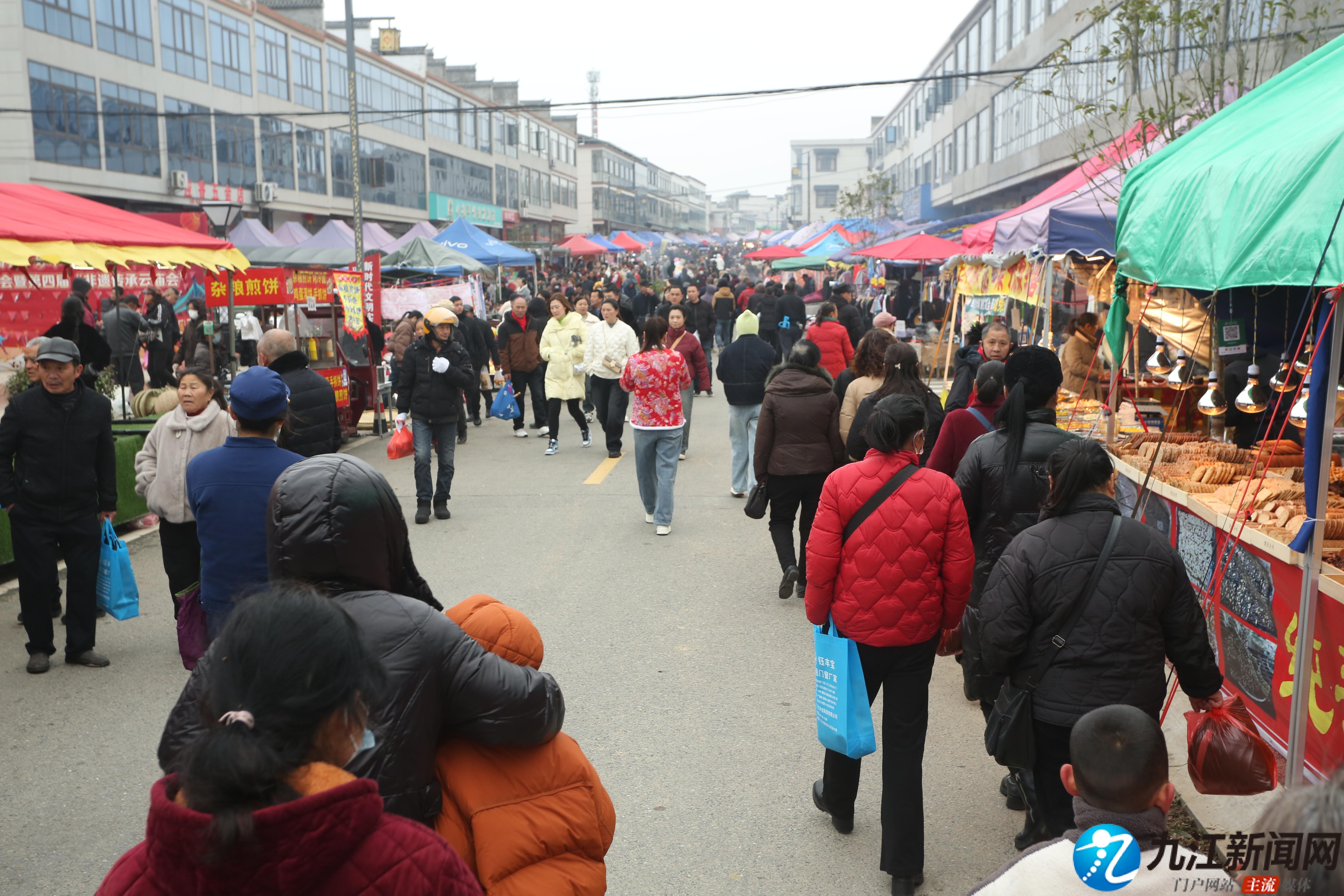 九江马回岭庙会开启 烟火气满满（图）