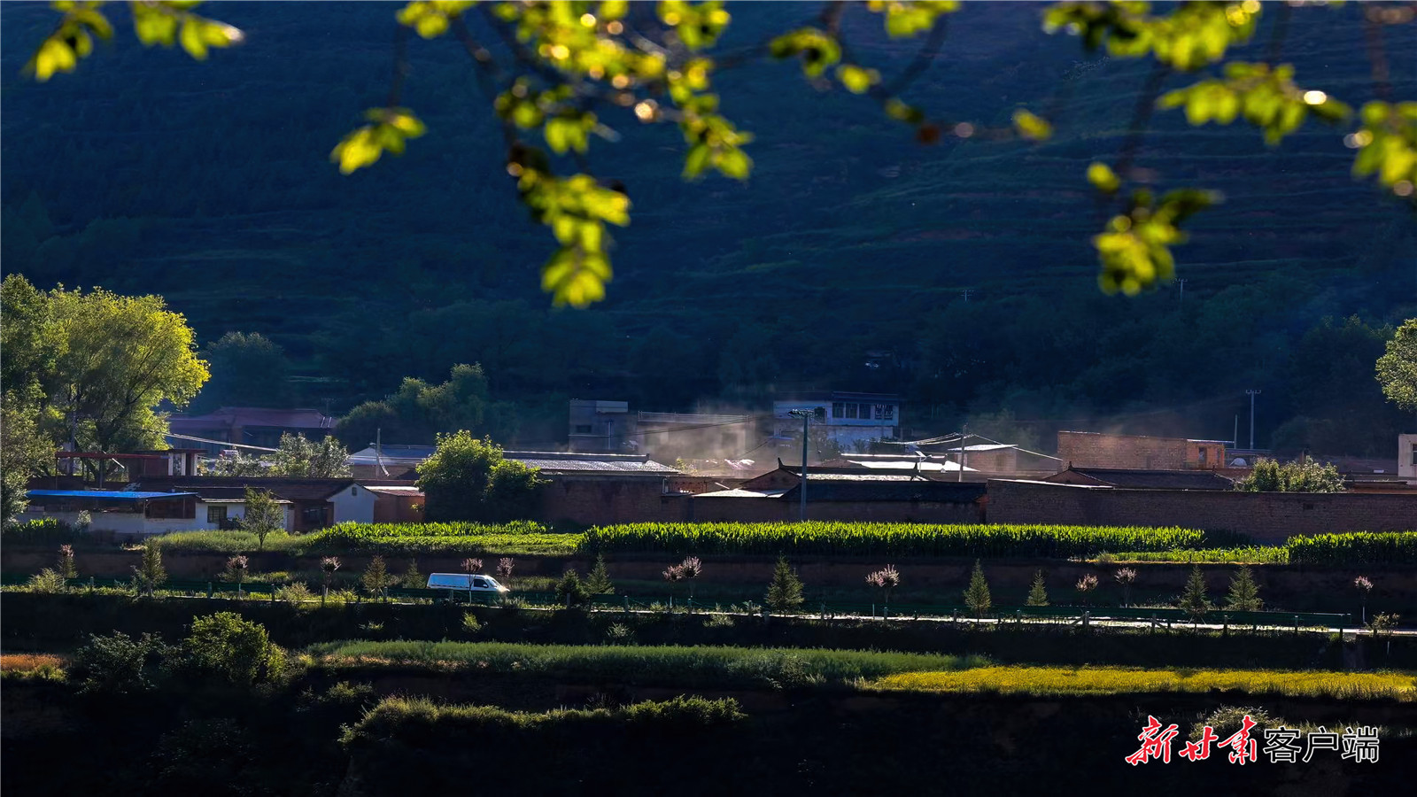 △南屏晨韵 范鸣 摄