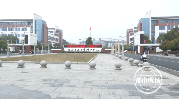 智元机器人创始人彭志辉：从小酷爱电子产品 放弃201万年薪工作