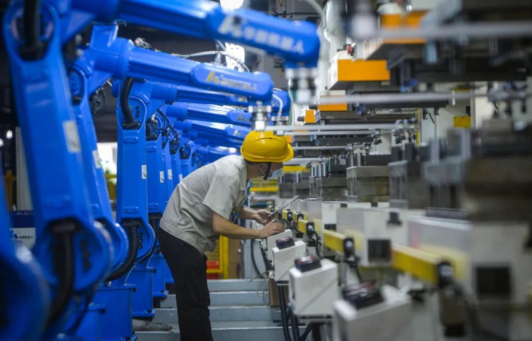 东矩金属笔记本外壳自动化冲压生产线(资料图片)