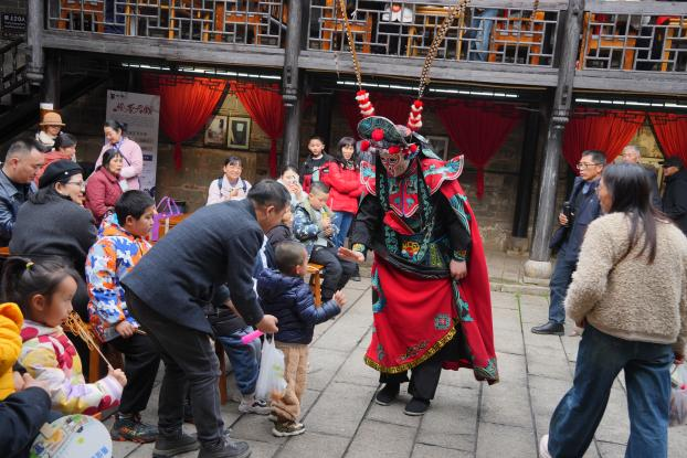 芳华如她，靖港如画，游人如织——3.8女神们的春日宴太火爆辣！