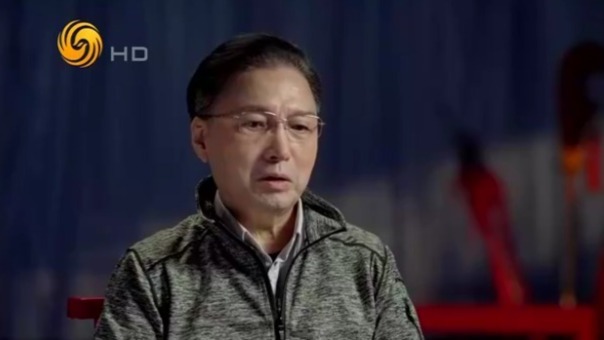 不被看好却从不气馁，谭鑫培苦学名家的长处，为的就是要唱老生，要成角儿