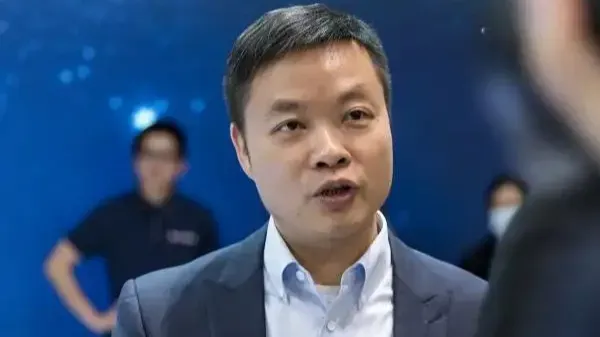 从ICU到KTV，小鹏汽车还需要改名吗？