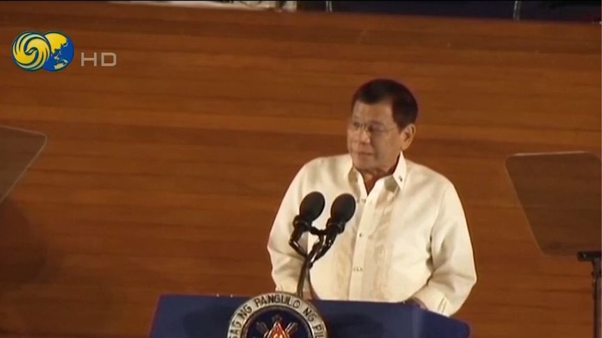 杜特尔特现年79岁，以反罪恶上台，任内反毒战引争议|新闻人物