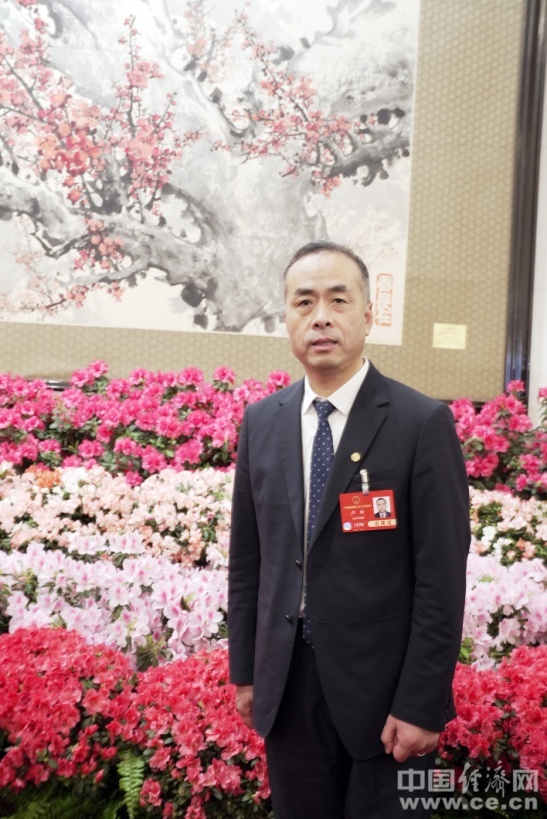 全国人大代表、山东省立医院东院保健神经内科主任卢林（受访者供图）