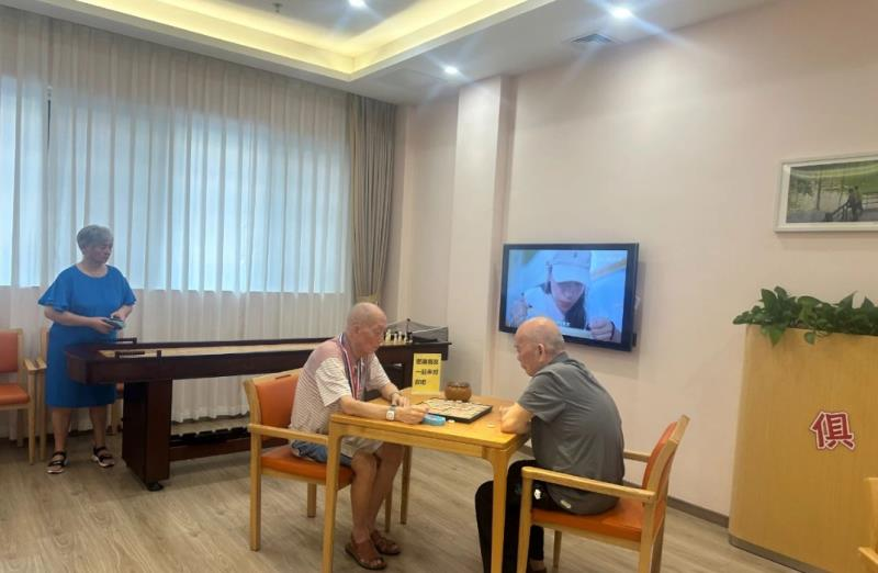 长者们享受安全、舒适的晚年生活