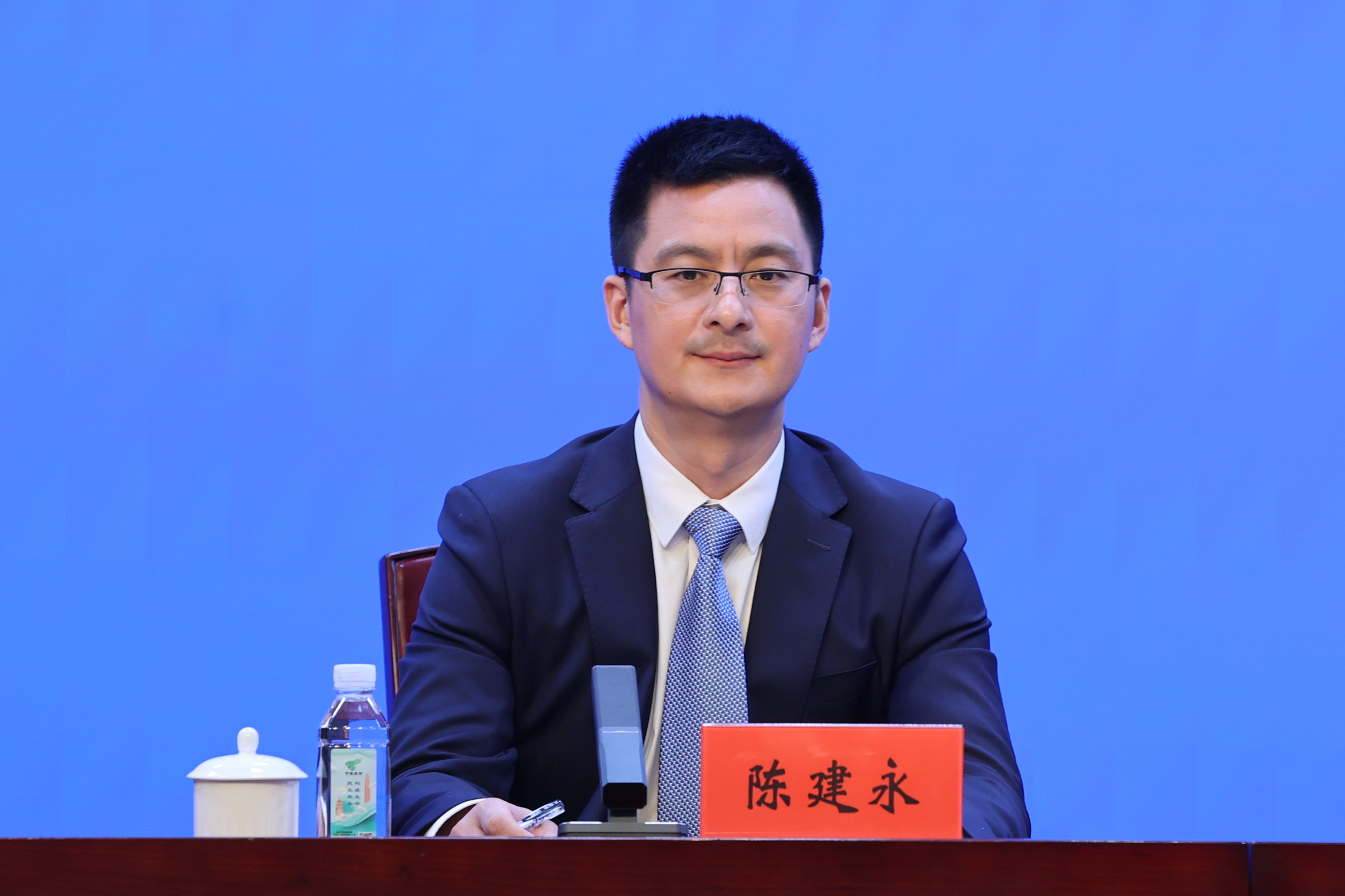 “8+4”再上新台阶！宁波市发布2025年经济政策