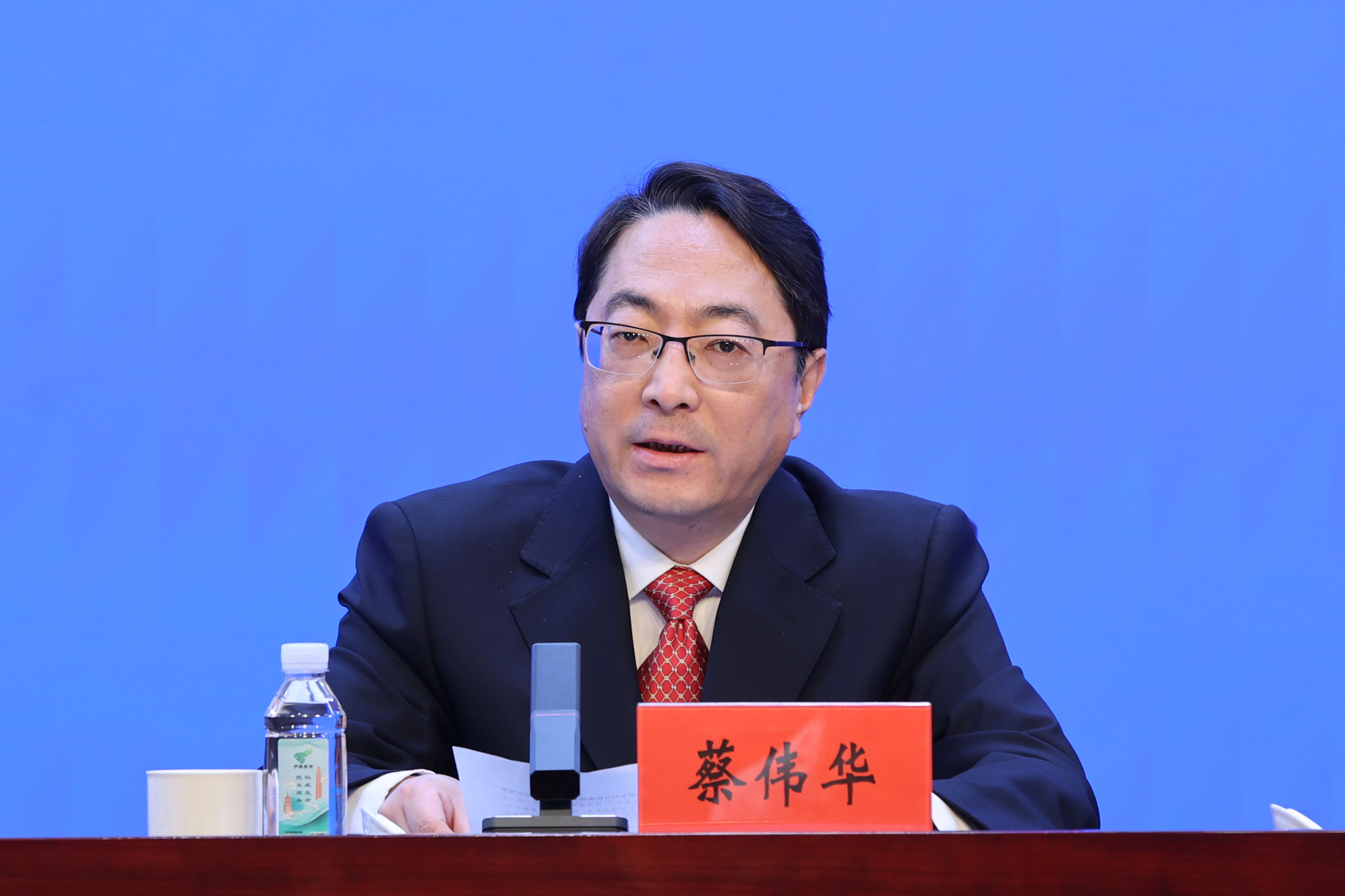 “8+4”再上新台阶！宁波市发布2025年经济政策