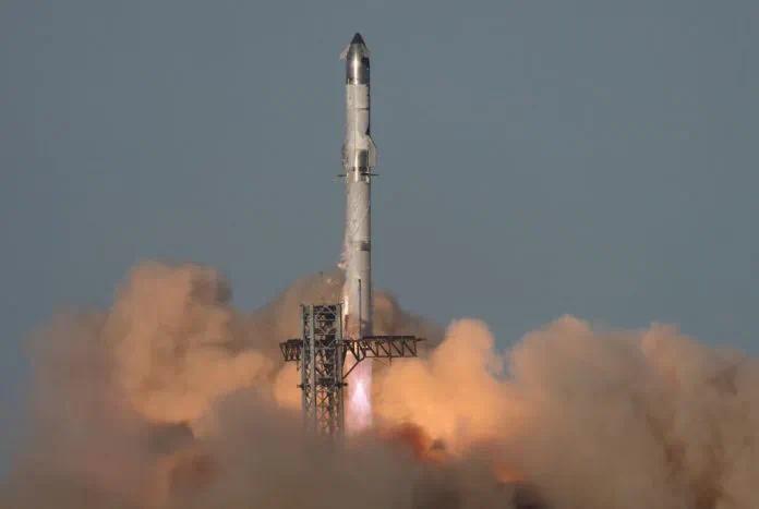 SpaceX星舰第8次发射又失败爆炸解体恐影响航班美急令机场停飞