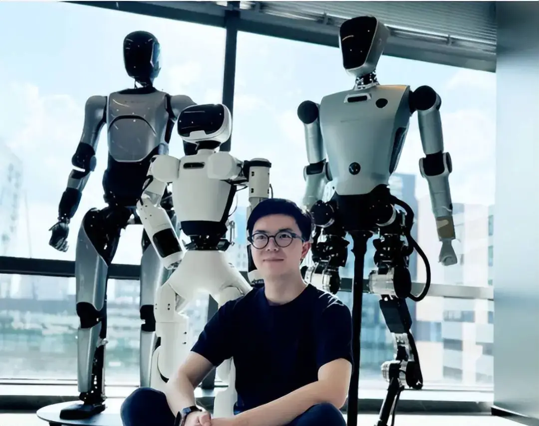 智元机器人创始人彭志辉：从小酷爱电子产品 放弃201万年薪工作
