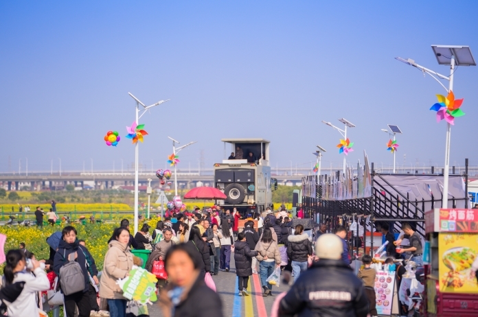 “花田有才&middot;春满浒南”南昌县银三角第三届油菜花主题活动启幕