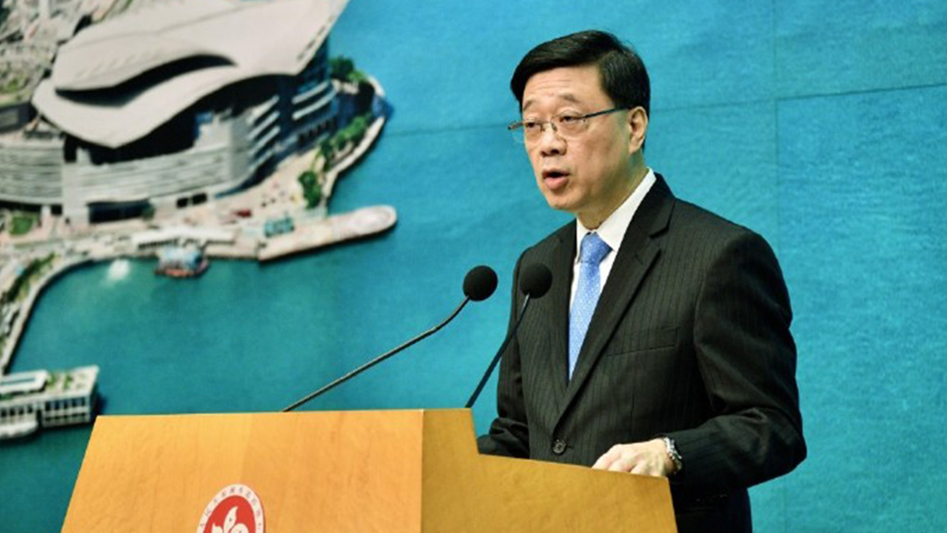 李嘉诚拟向美财团出售巴拿马港口，李家超：交易须合法，港府依规处理