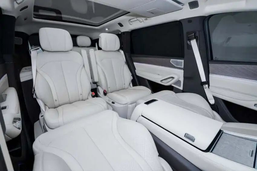 比亚迪跟牌华为,38.98万腾势N9开卖,王传福:中国最好旗舰SUV