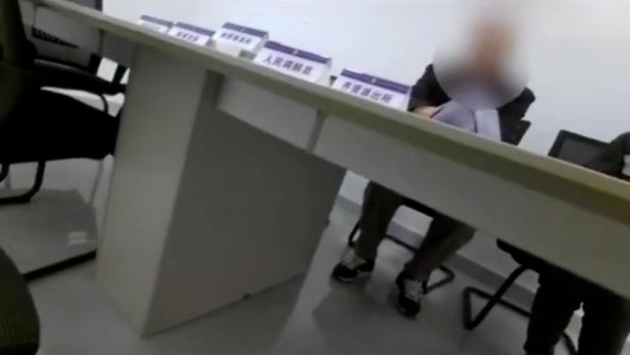 老人非给马云转2000元投资不听劝，警察：他头像是马云，不等于他真是马云