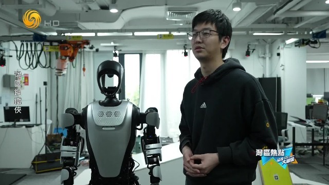 人形机器人也有“大脑”和“小脑”？