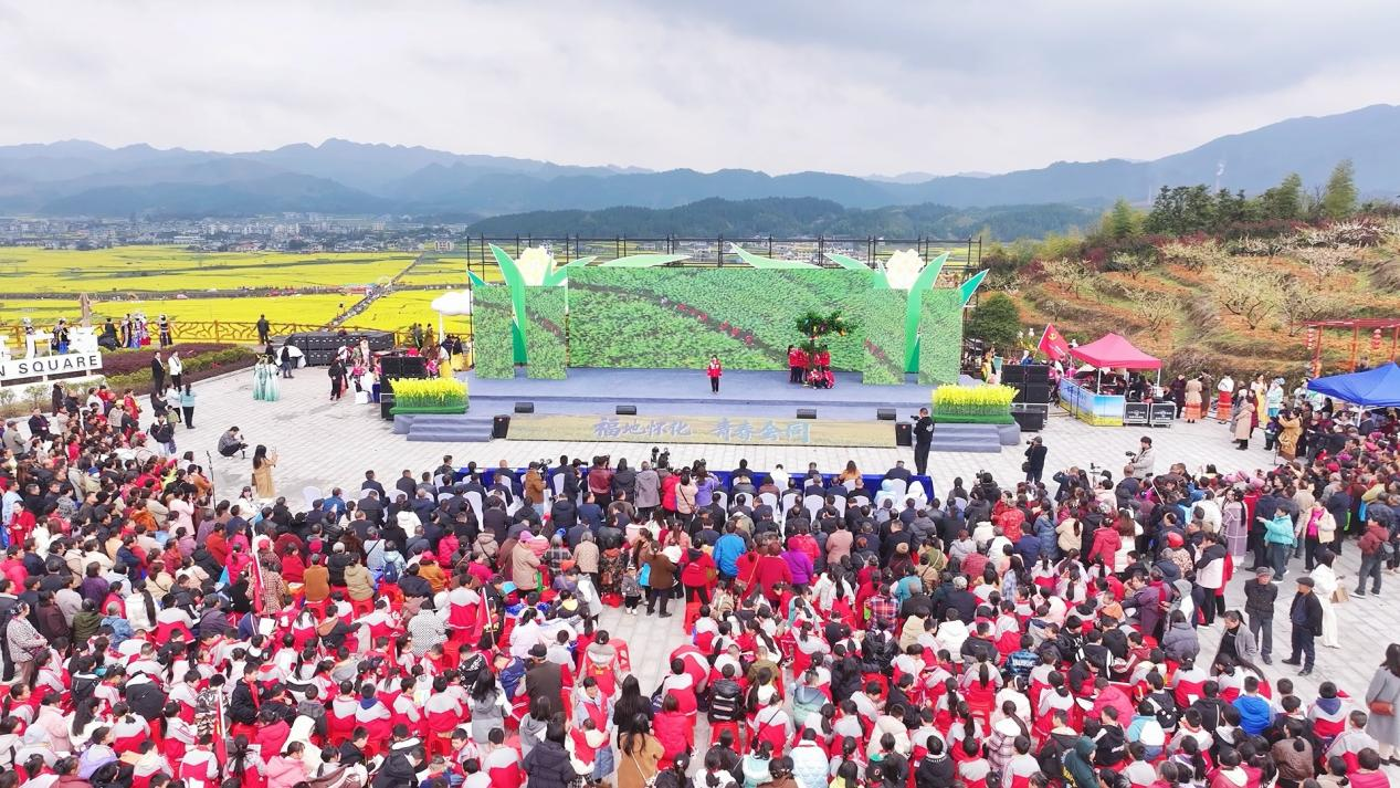 福地怀化展芳华 青春会同绘新篇 ——2025湖南省油菜花节会同分会场活动盛大启幕