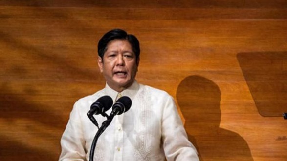 决战将打响！杜特尔特下达指令，莎拉已回国，马科斯砸钱拉拢军队