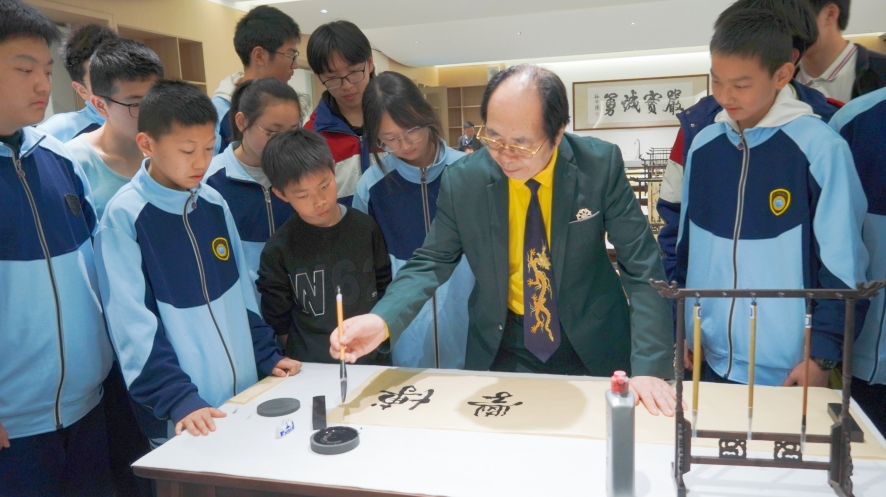 林中阳书法工作室揭牌仪式举行