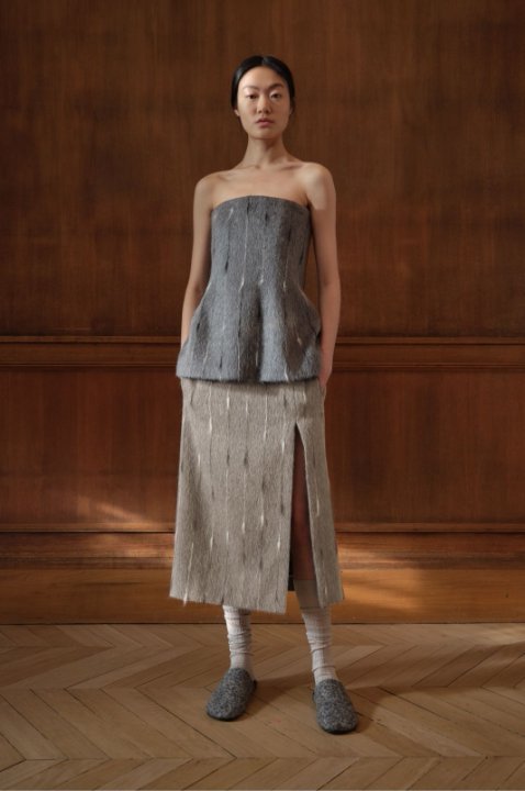 Carven 发布2025秋冬系列