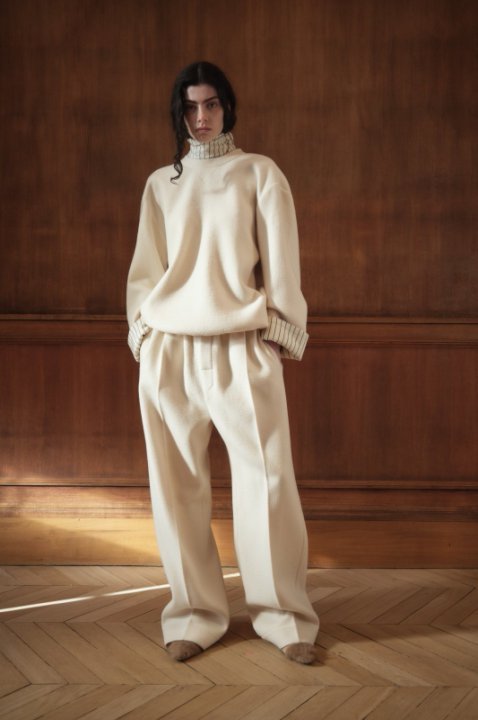 Carven 发布2025秋冬系列