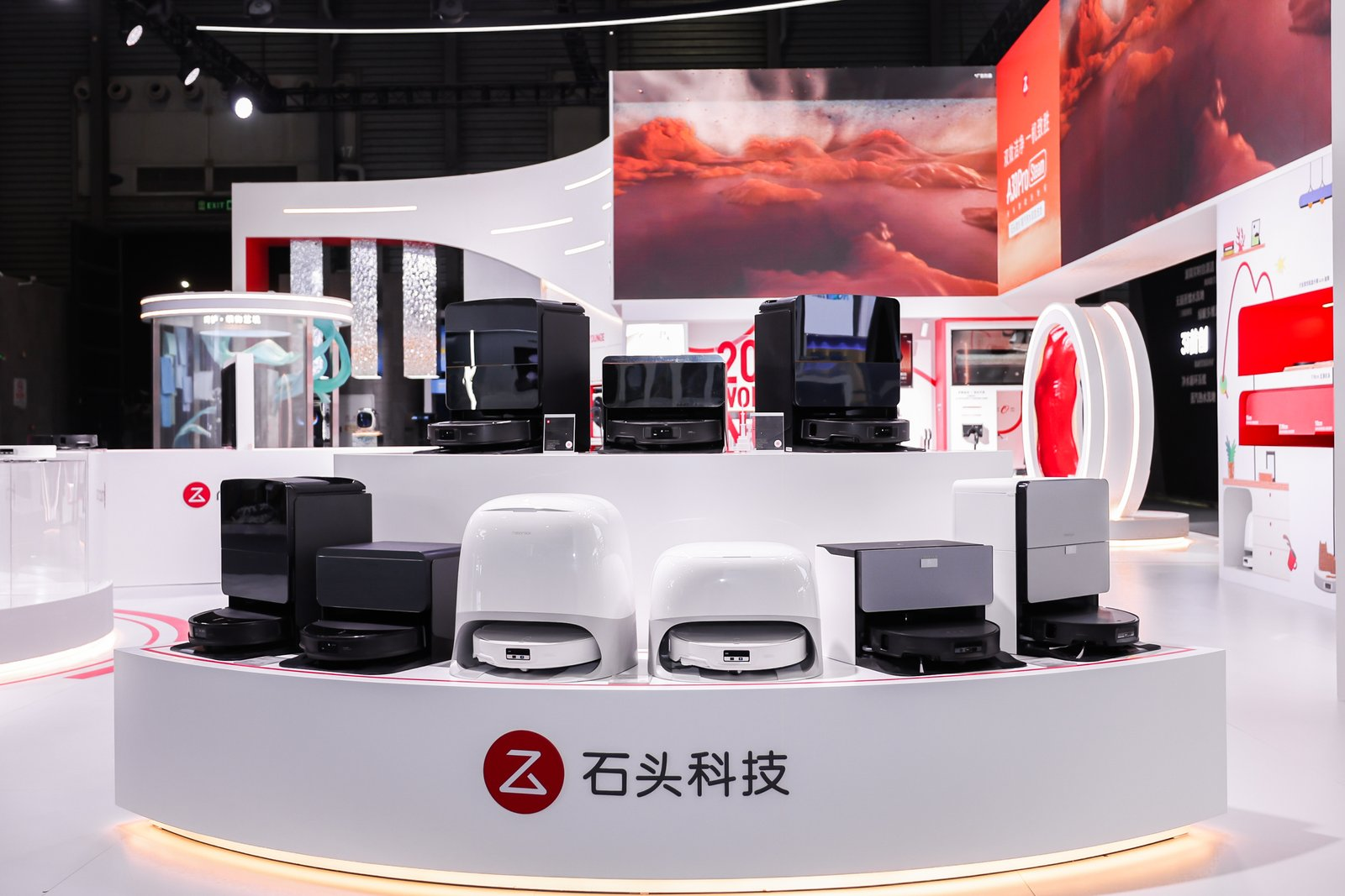 AWE 2025：石头科技携G30 Space探索版等新品亮相