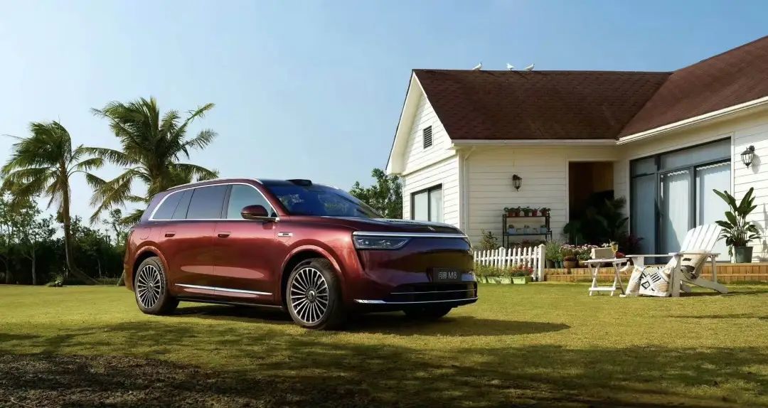 比亚迪跟牌华为,38.98万腾势N9开卖,王传福:中国最好旗舰SUV