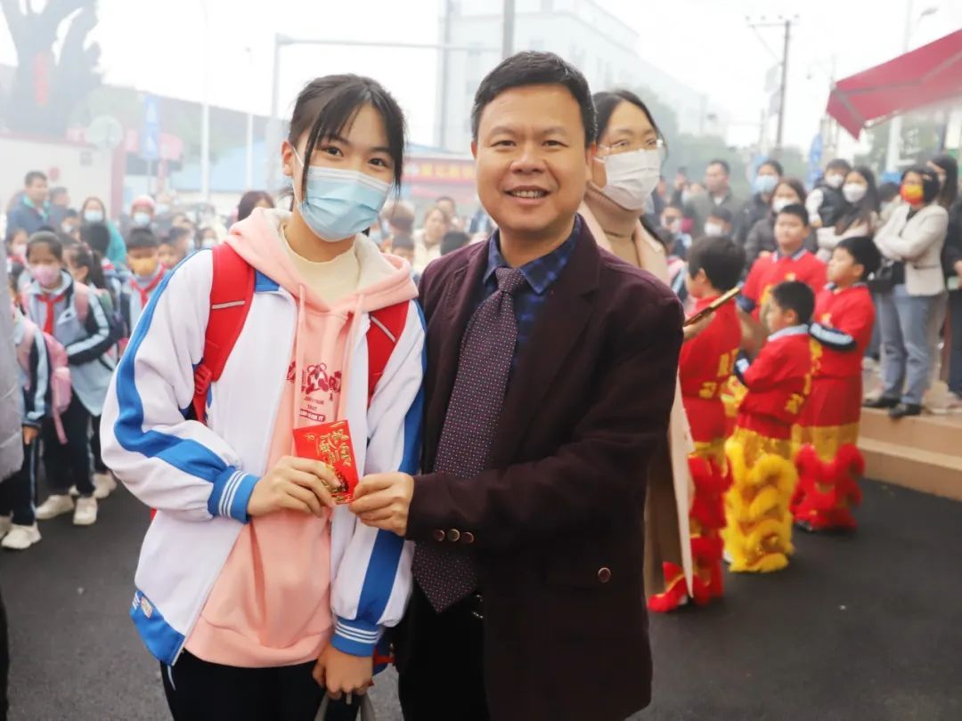 △新学期伊始，为学子送上新年红包与祝福