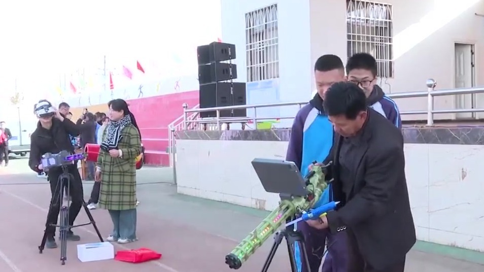 【视频】2025年中国流动科技馆张掖甘州区巡展暨科普嘉年华活动启动