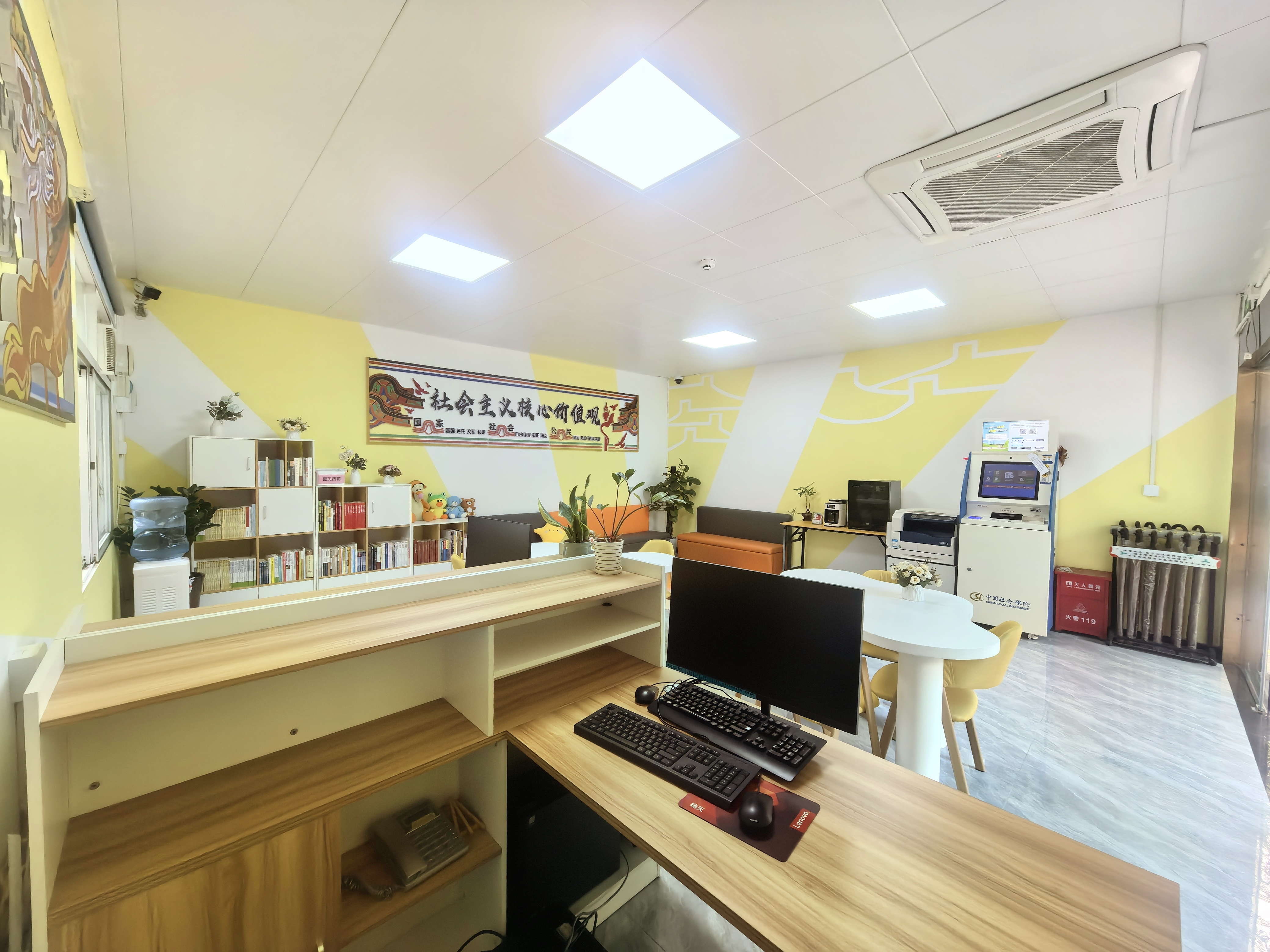 不会技能?免费教!想为社区出力?舞台给你!西乡街道龙珠社区“引路人”计划喊你入伙!