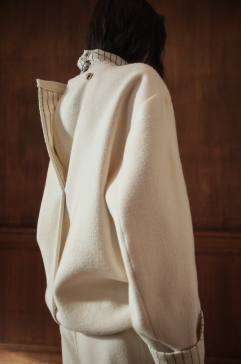 Carven 发布2025秋冬系列