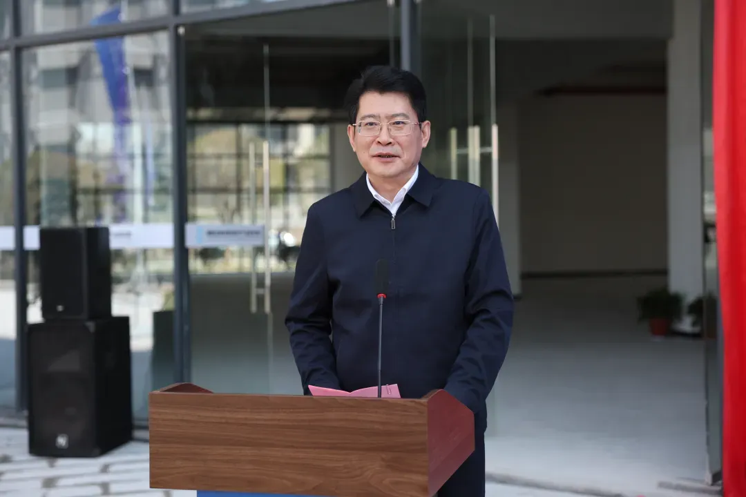 湘赣边新材料现代产业研究院和萍乡市科技成果转移转化中心揭牌
