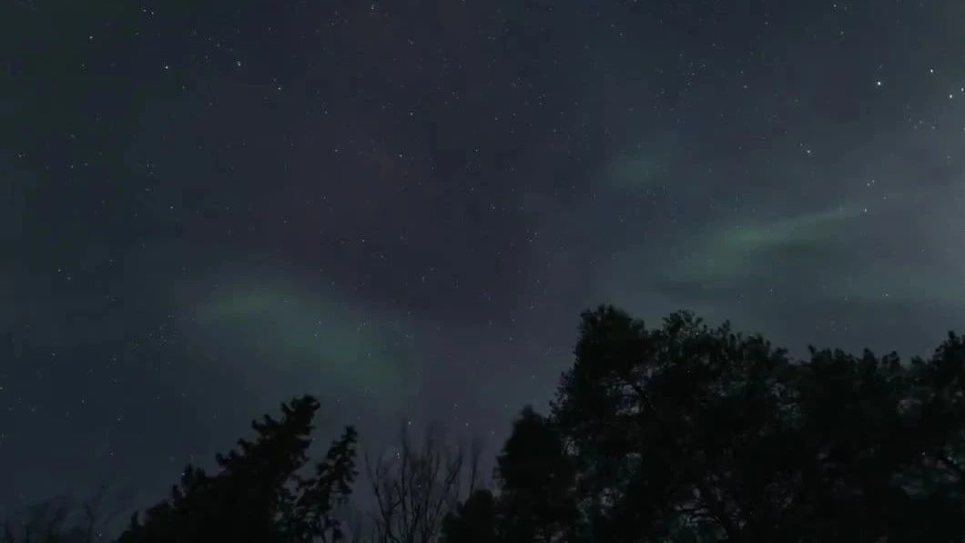 极光！百看不厌，继续看