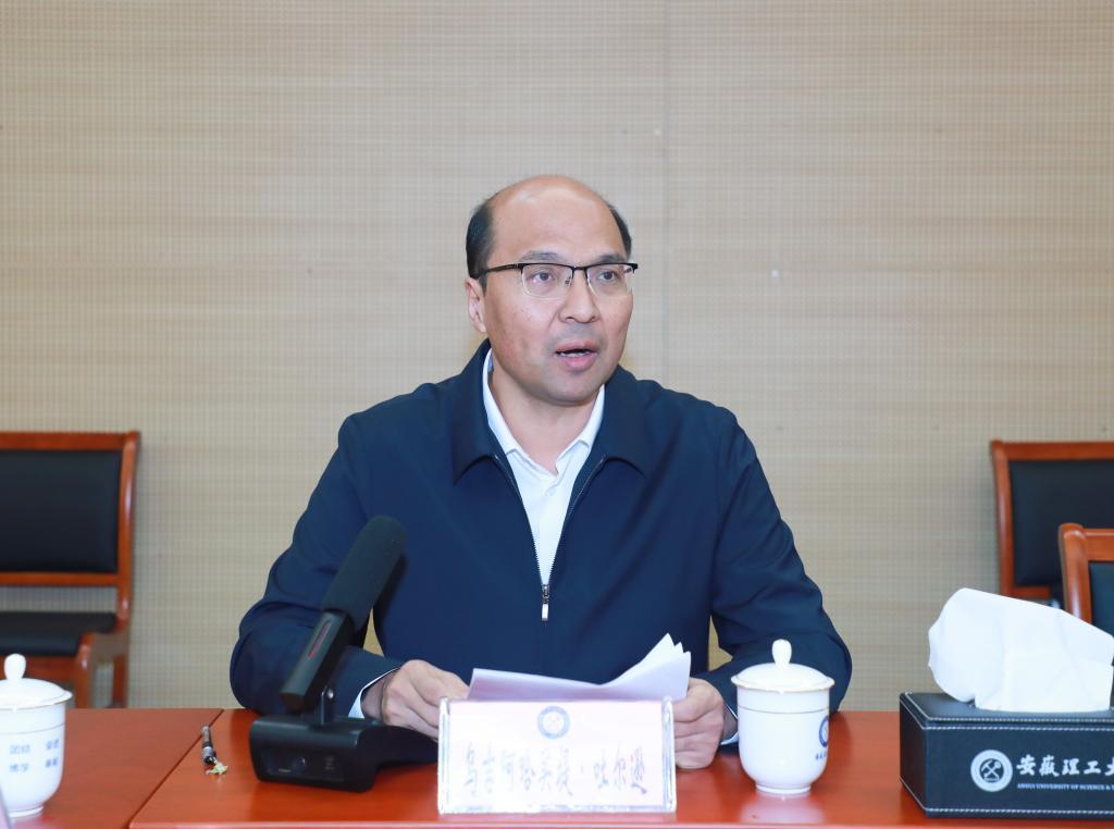 乌吉阿哈买提·吐尔逊致辞