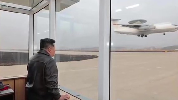 朝鲜首次披露空中指挥预警机，韩媒：类似俄制运输机