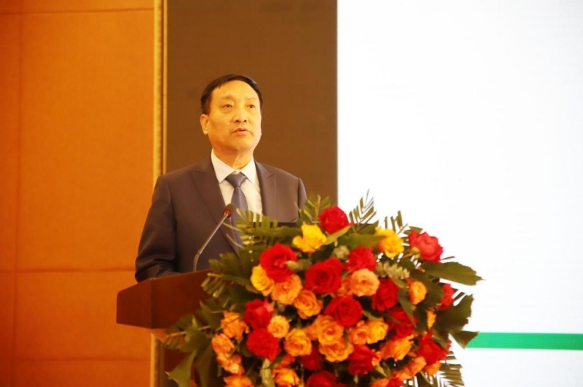 沧州农商银行行长周军辉致辞