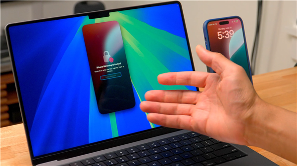 欧盟版iOS 18.4缺失关键功能:苹果砍掉了iPhone镜像