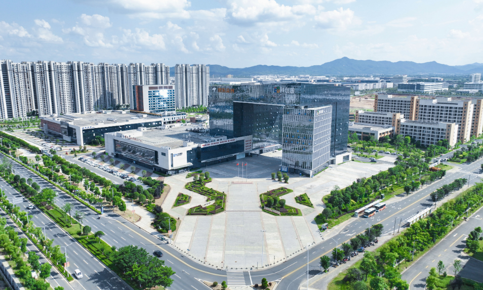 俯瞰信丰5G科技产业园。 刘荣东/摄