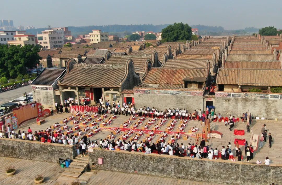 图：乐平镇举办文昌主题开笔礼活动，传承、弘扬广府文化与冠军文化