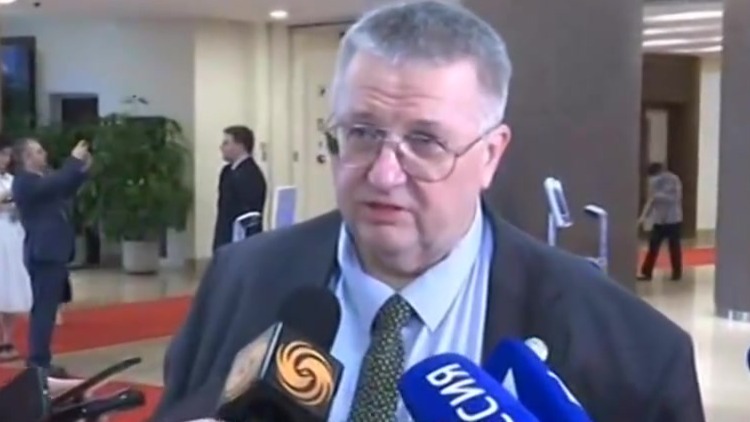 中欧班列在俄被扣查，两国沟通情况如何？俄副总理答凤凰记者