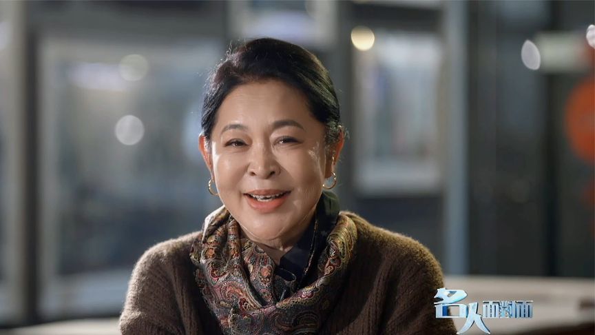 倪萍回忆童年生活：母亲经常冷脸相对 家里气氛时常跌入冰点