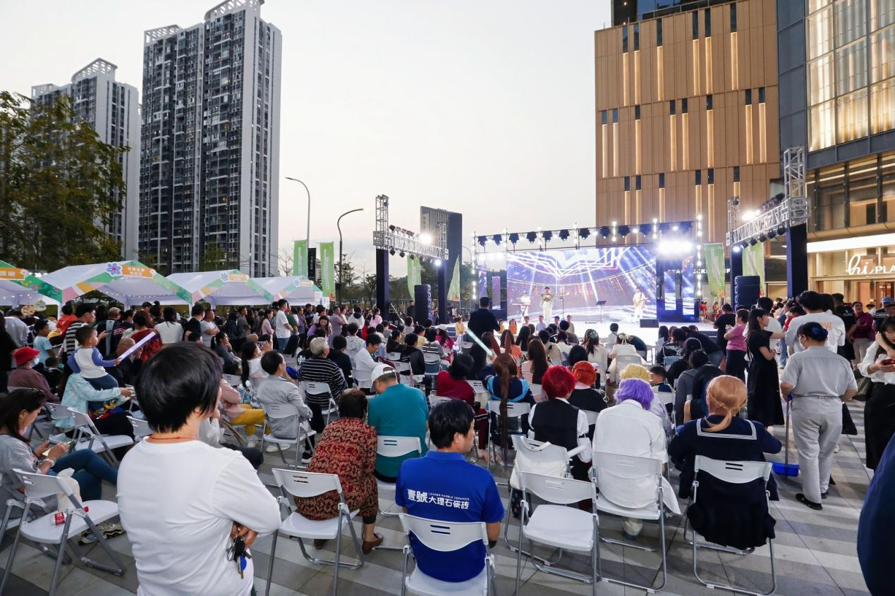 三亚青年发展型城市建设亮点频现|花YOUNG青年文化艺术季在吉阳区举办