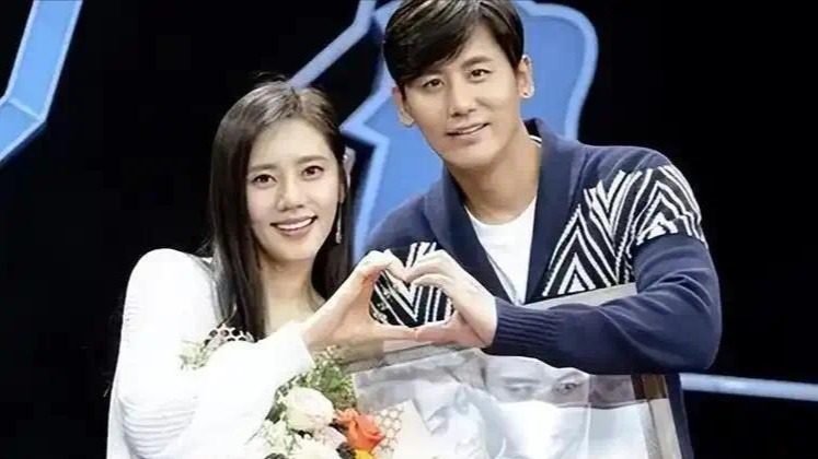 爆秋瓷炫拒绝离婚原因：儿子爱爸爸，比起于晓光，她更需要这个家封面图