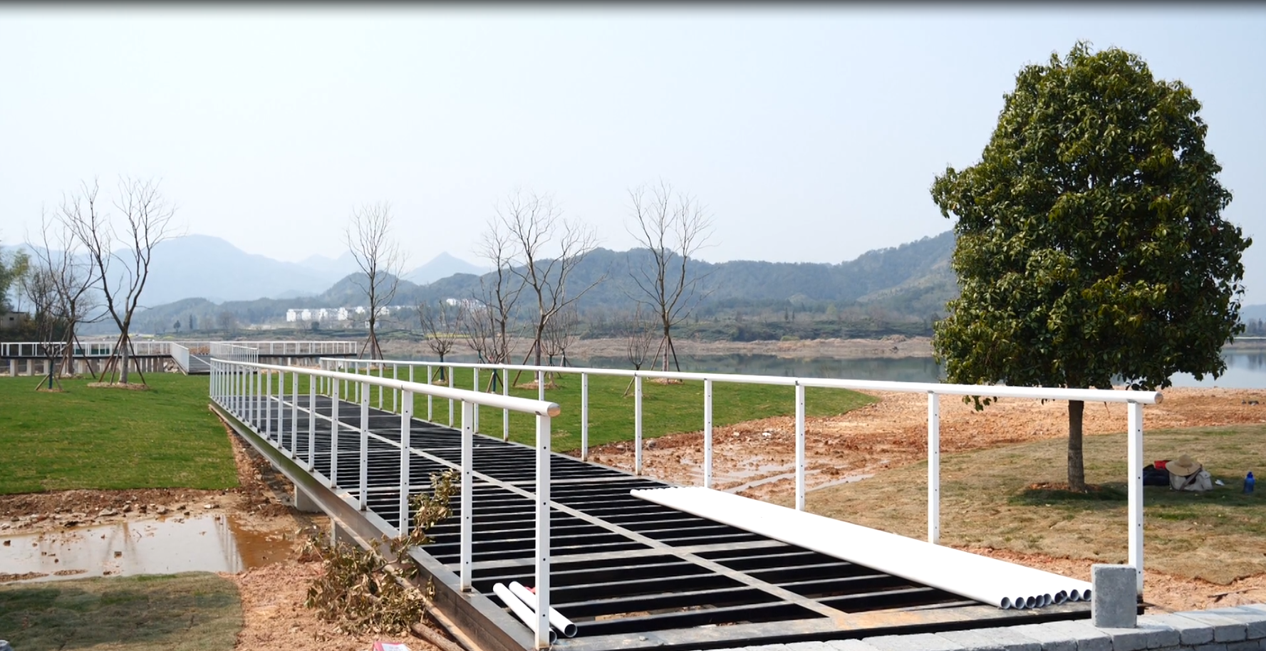 安徽休宁县：打造月潭湖湿地公园 描绘库区生态新画卷