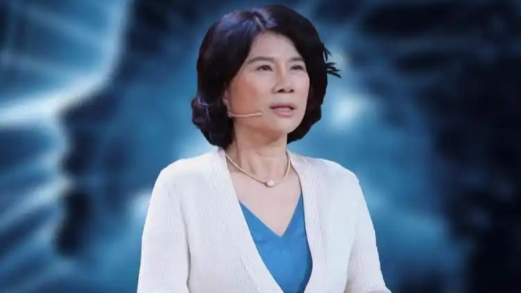 董明珠说不在意网络评论：我都不看，要骂他天天骂呗，他没事干才骂